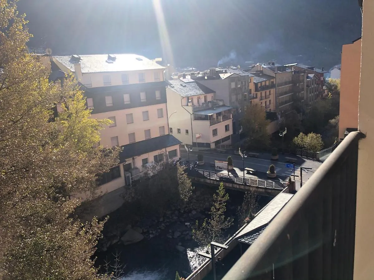 **  Hermus Centre Vila Hotel Encamp Andorra