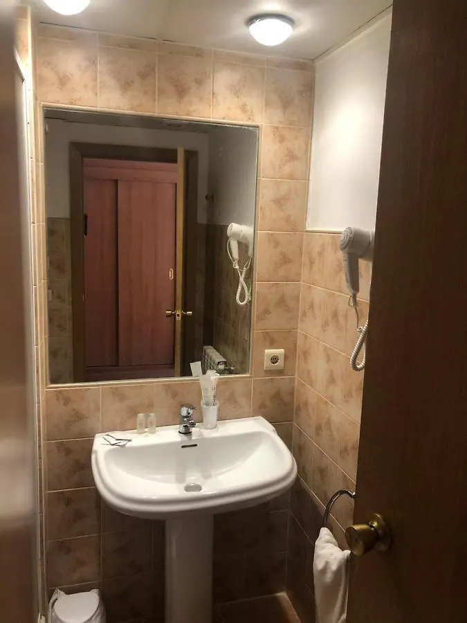 Hermus Centre Vila Hotel Encamp